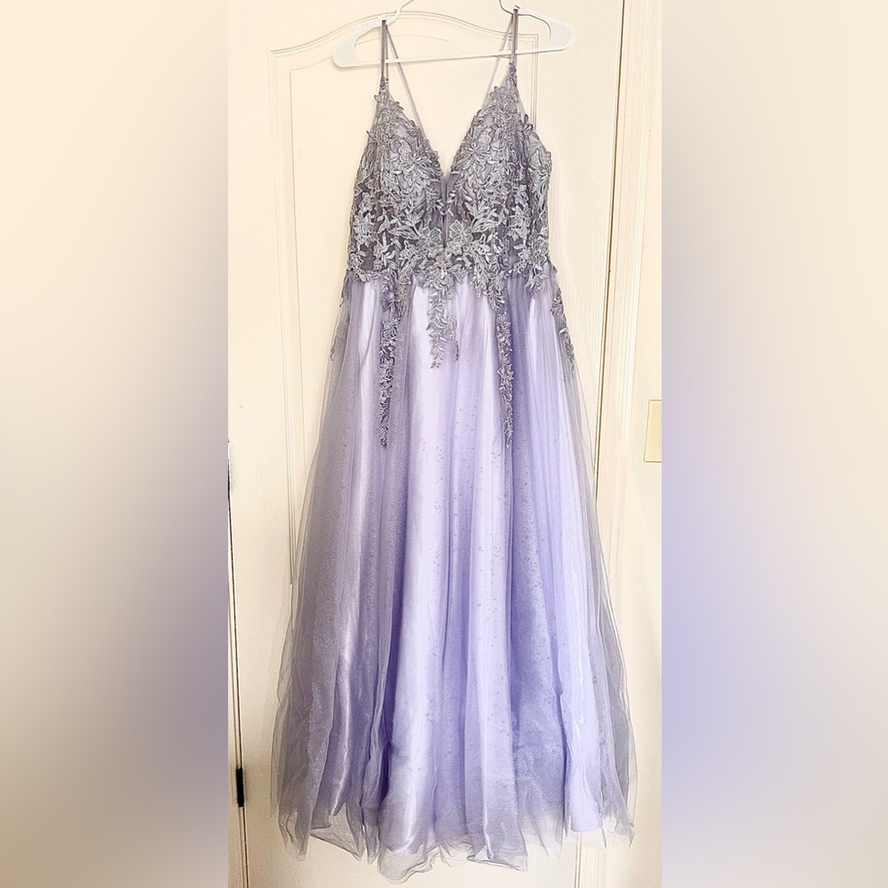 Sparkly Purple Prom Dress with Purple-Gray embellishments
